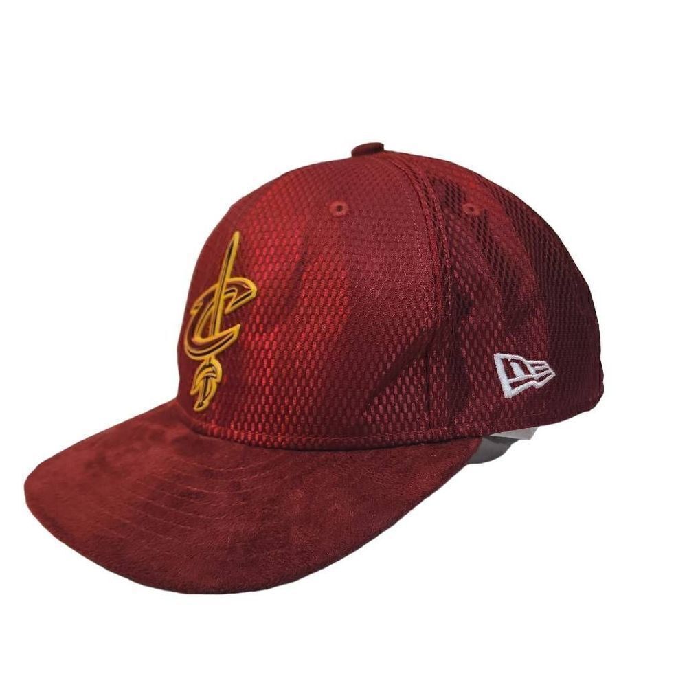 New Era Men's Maroon NBA Cavaliers 59FIFTY Fitted‎ Cap Size 7 3/4
